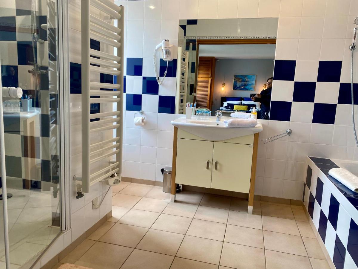 Le Clos de la Barre - Maison de charme au calme -à 10 min des plages du Débarquement - petit-déjeuner maison - Housity