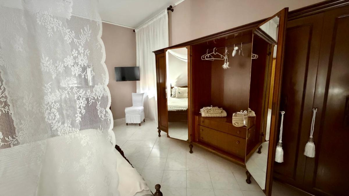 Susanna's House - Housity