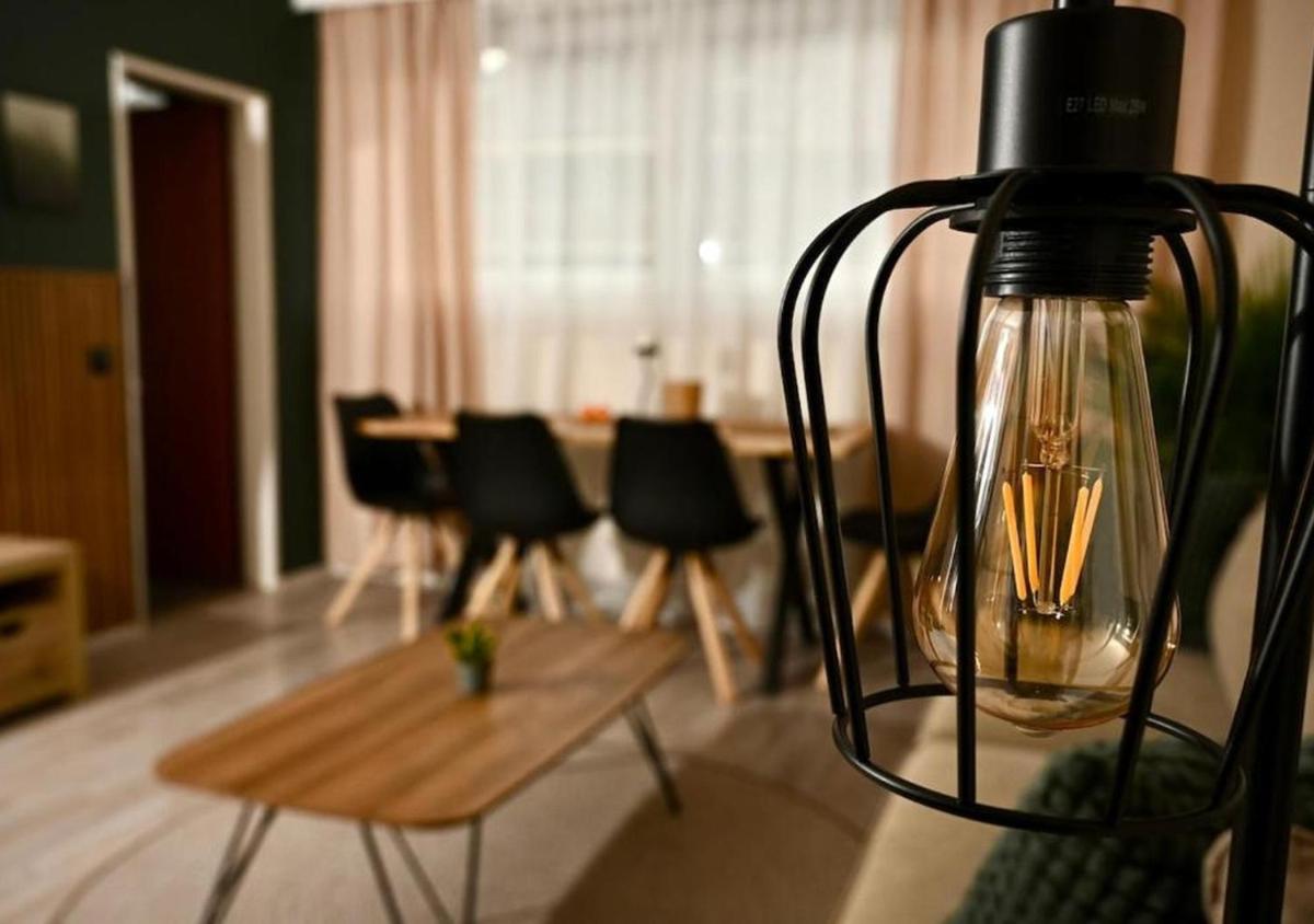 Design Apartment Black Forest Retreat Bad Herrenalb - Housity