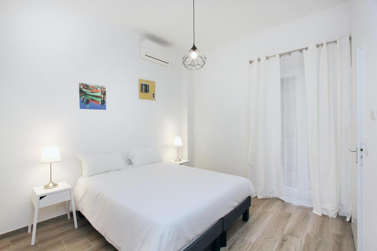 Appartements T2 Rue Conventionnel Chiappe, quartier Citadelle port - Hizvo