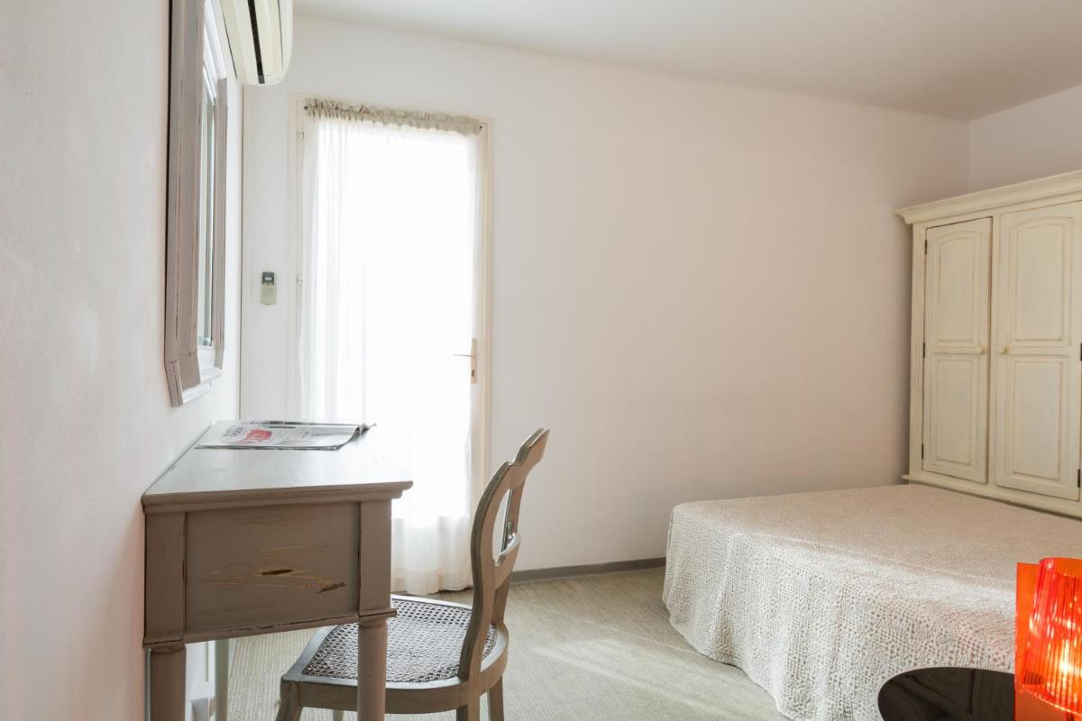 Hotel Cala di l'Oru - Housity