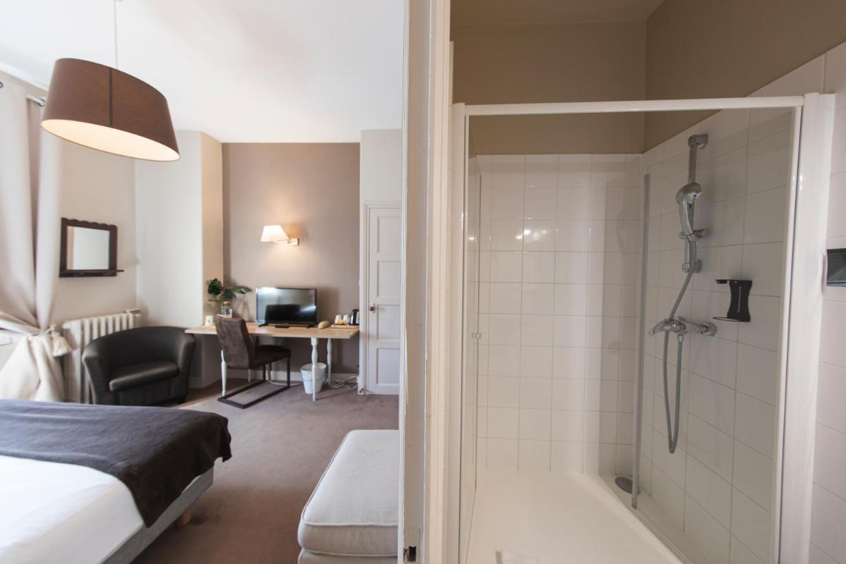 Hotel Mondial - Housity