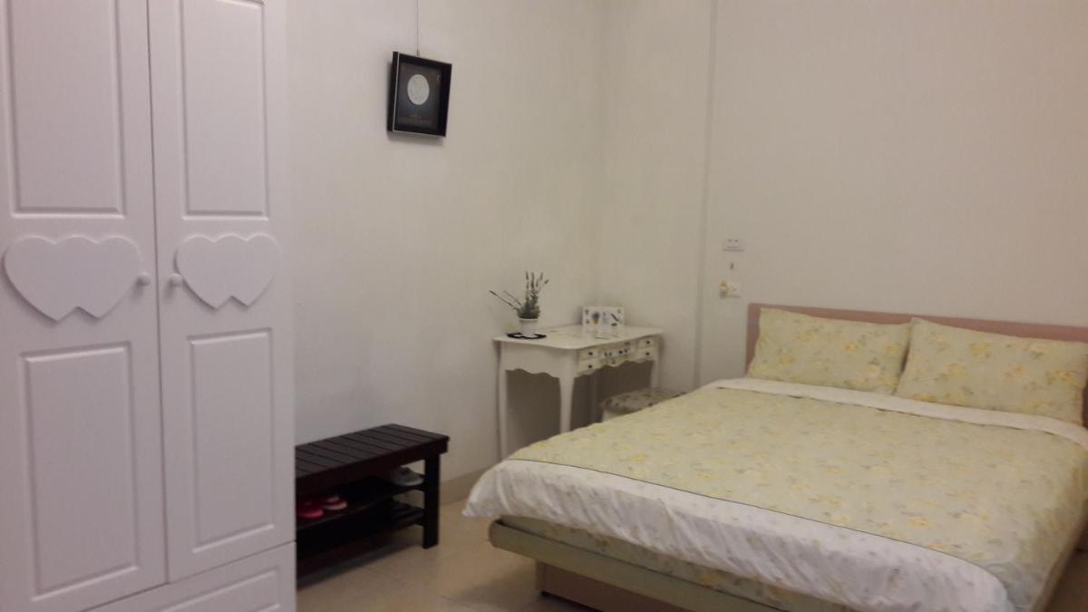 Travelers Fu-Home - Housity