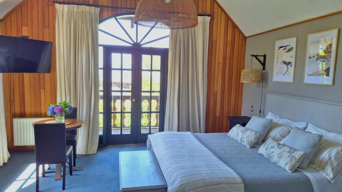 Hotel Casa Marron - Housity