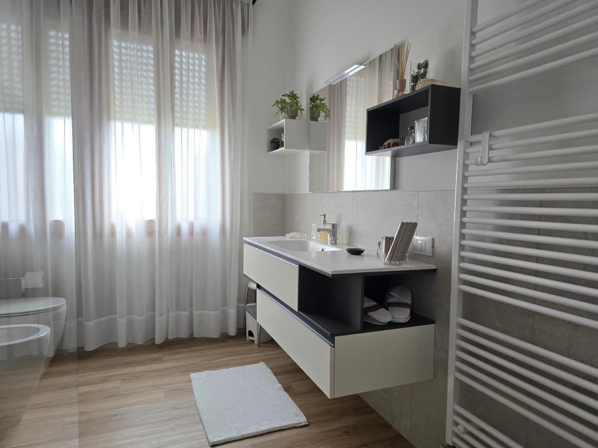 Casa Lola - Housity