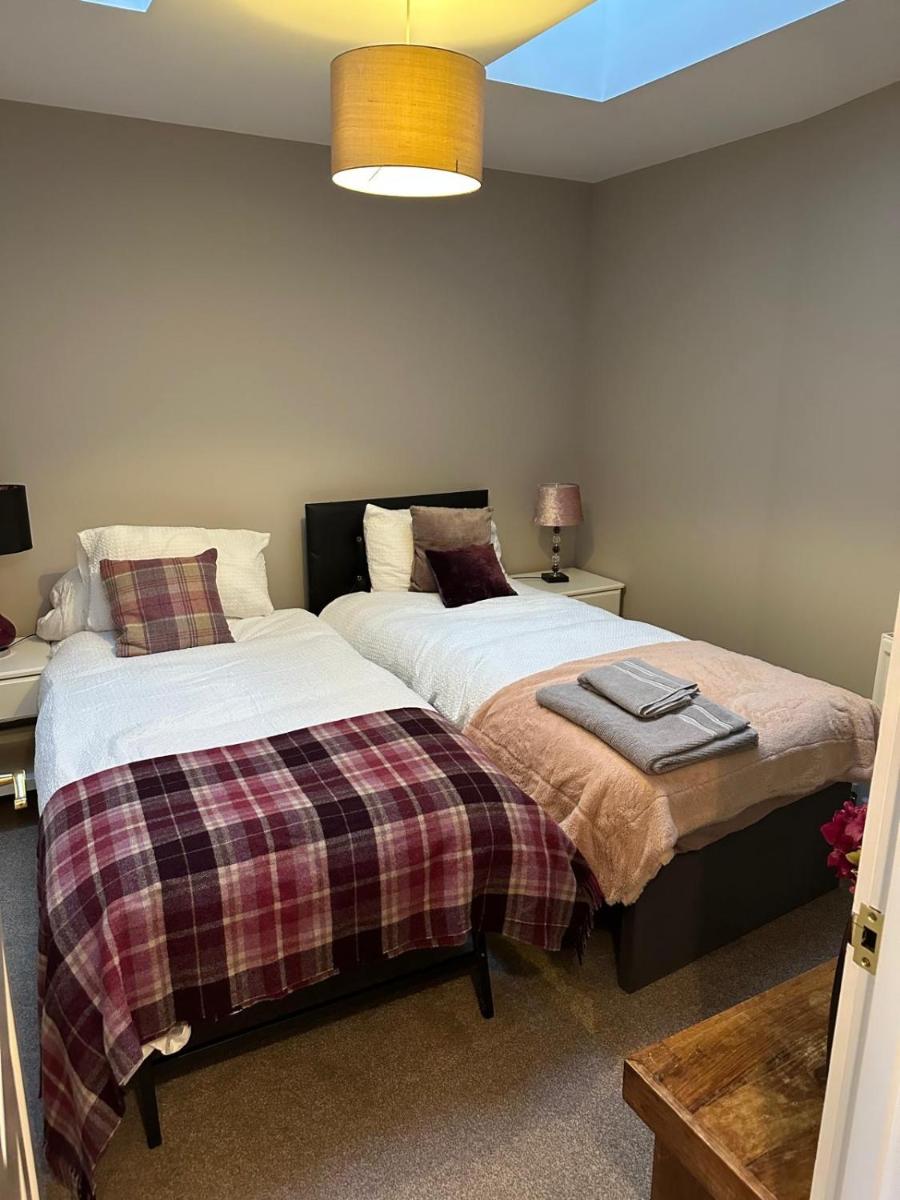 Stony Stratford High Street Luxury Apartment - Housity