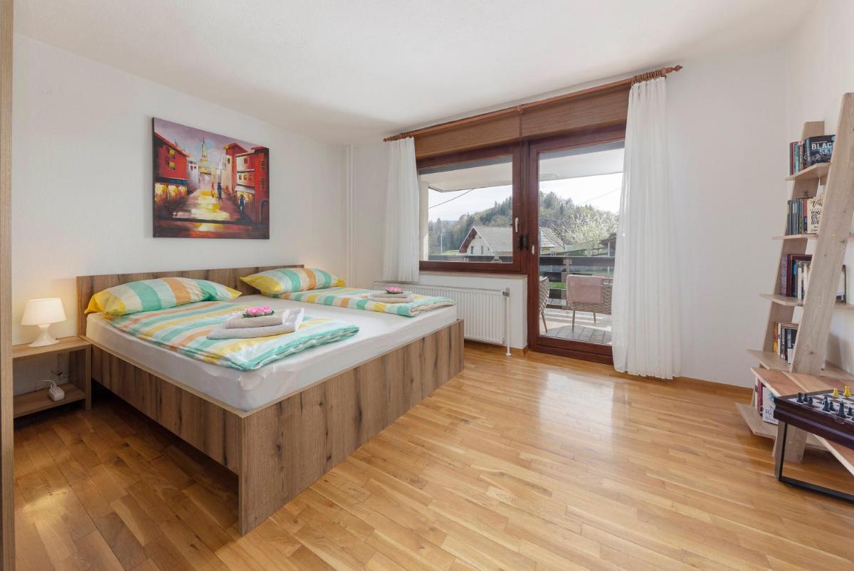 Apartment Valy - Free Bikes, Relaxing Terrace & Near Bled - Hizvo