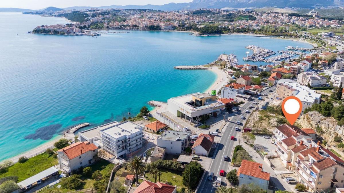 Apts&rooms Robi-50m from beach - Housity