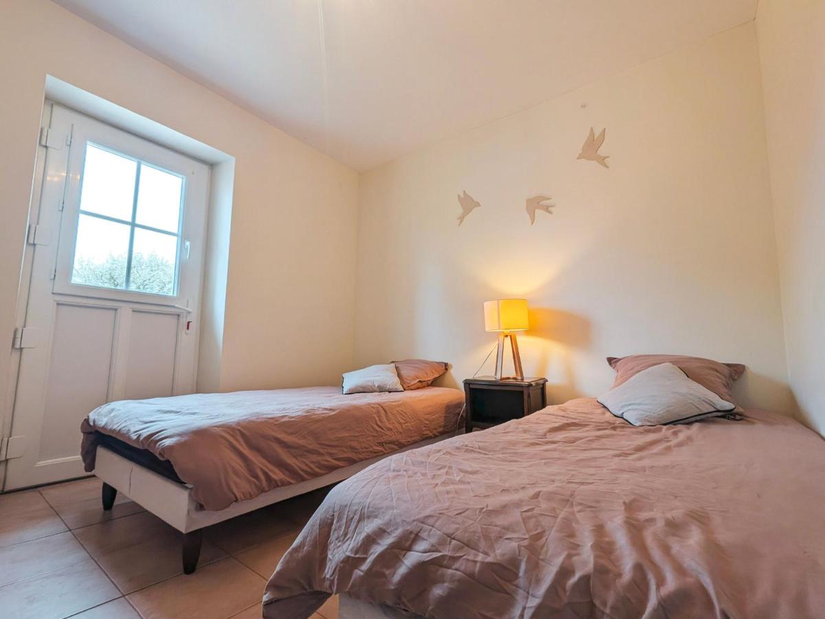 Maison en Berry avec Garage et Tout Inclus - FR-1-591-366 - Hizvo