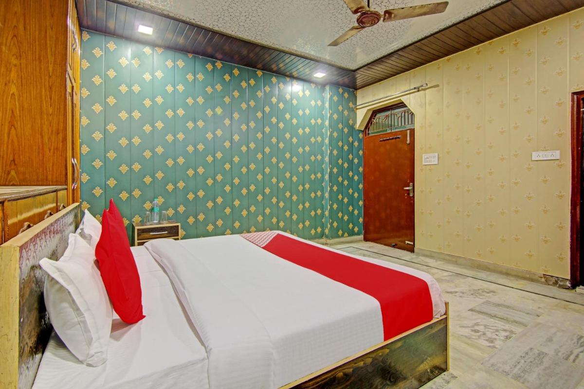 OYO Flagship Hotel Cozy Cottage - Housity