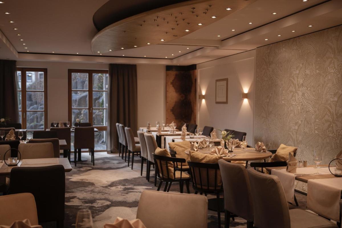 Hotel Eisbach - Housity