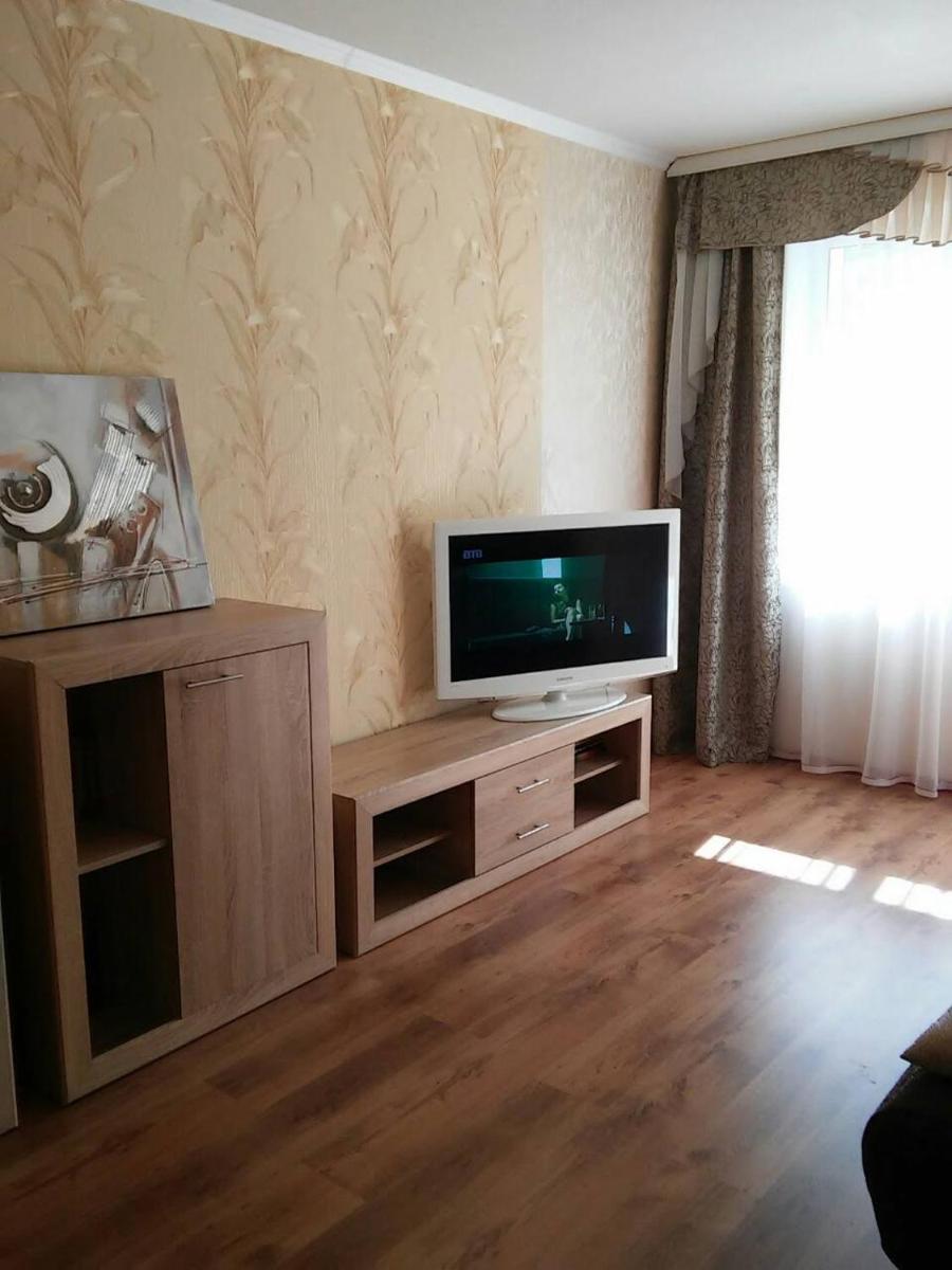 Apartment on Marinenko - Housity