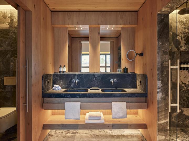 Chiemgauhof Lakeside Retreat - Housity