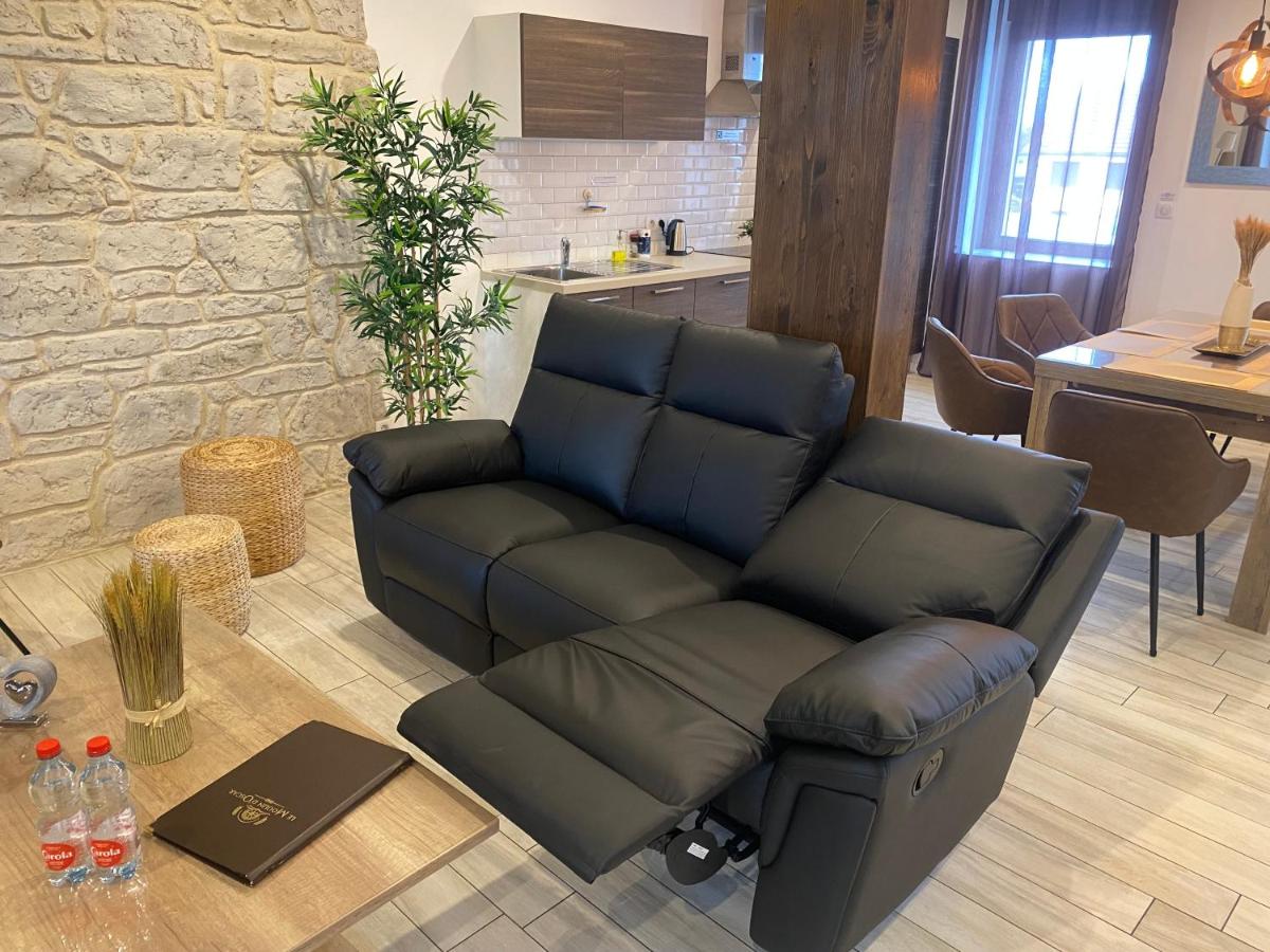 Coin salon dans l'établissement Le Moulin d'Oscar & Spa - Mulhouse Nord