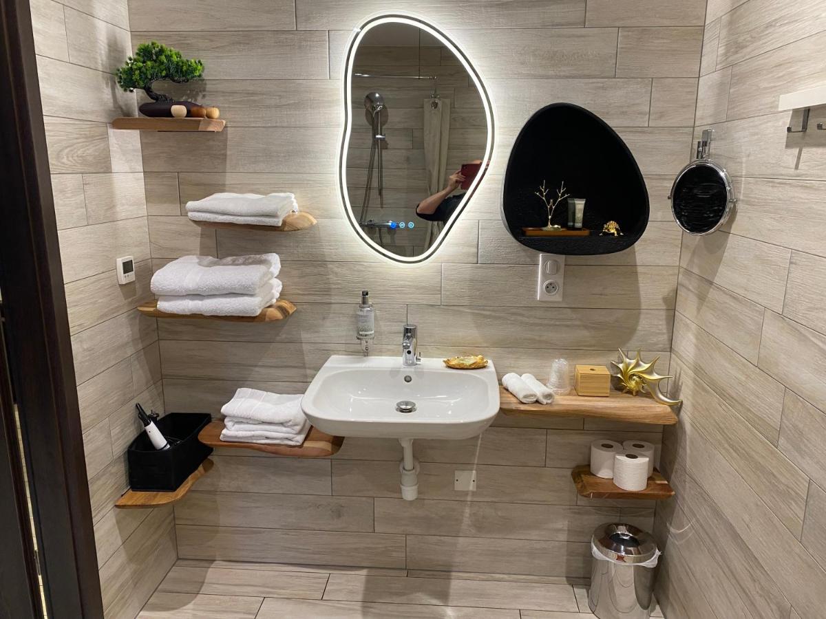 Salle de bains dans l'établissement Le Moulin d'Oscar & Spa - Mulhouse Nord