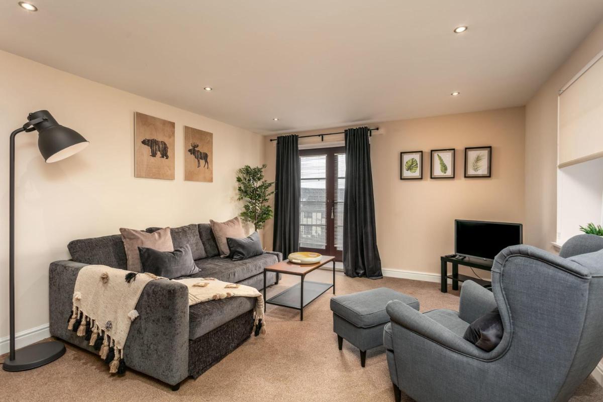 Elliot Suite No7 - Donnini Apartments - Housity