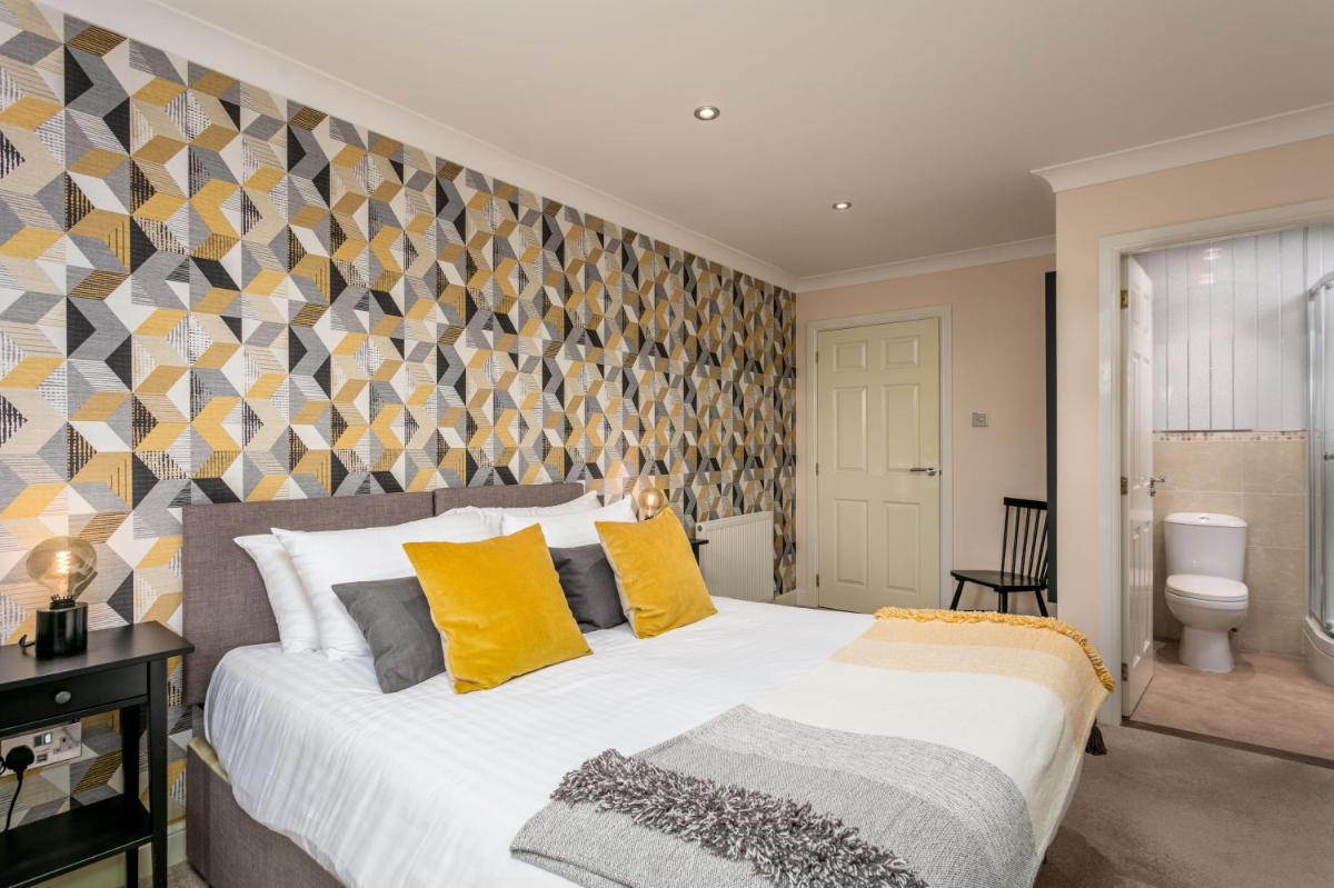 The Lucas - Donnini Apartments - Housity