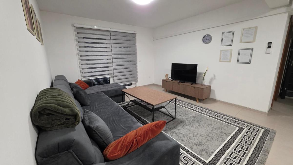 Apartment Real - Housity