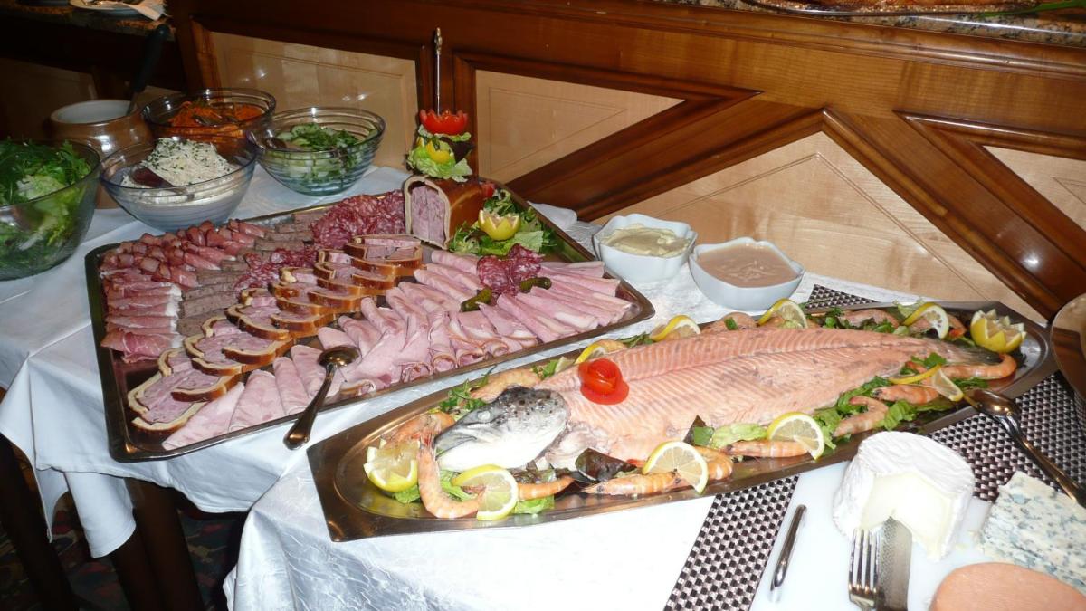 Nourriture dans l'hôtel ou à proximité