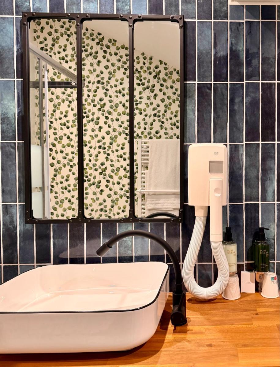 Nouvel Hôtel & Appartements - Housity