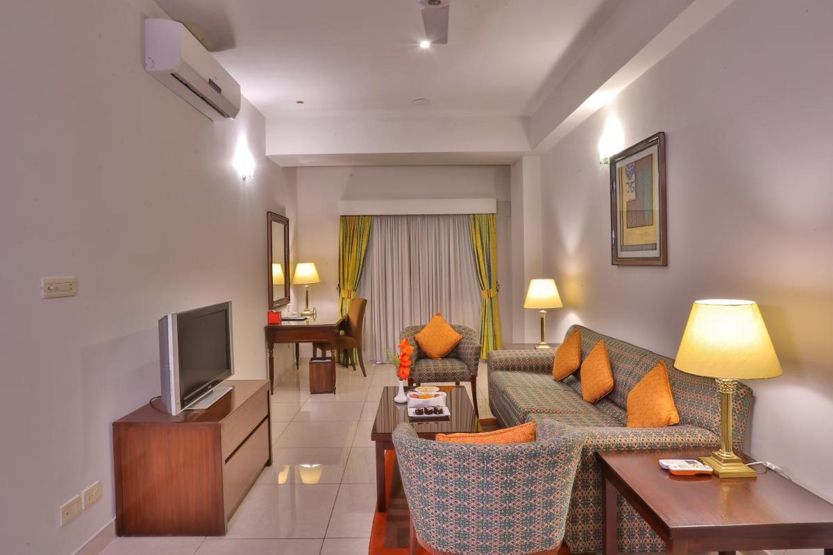 Avari Xpress, Islamabad - Housity