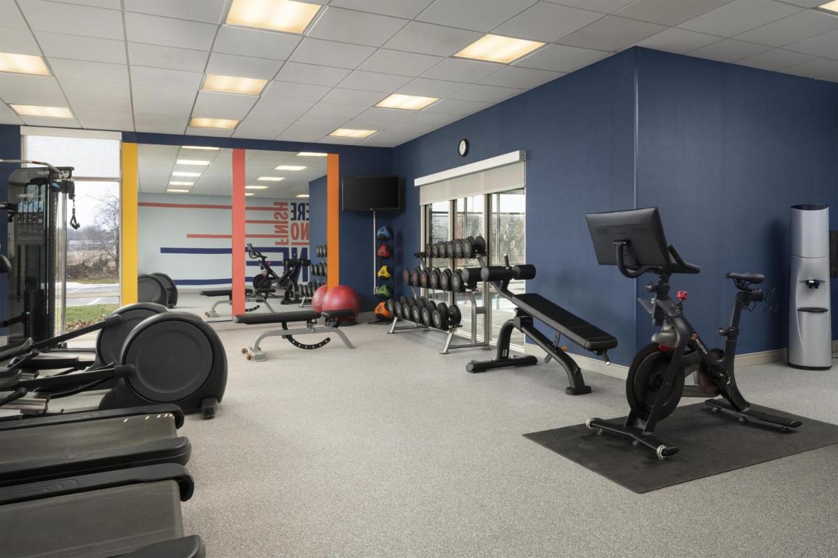 Hampton Inn & Suites Rochester/Henrietta - Housity