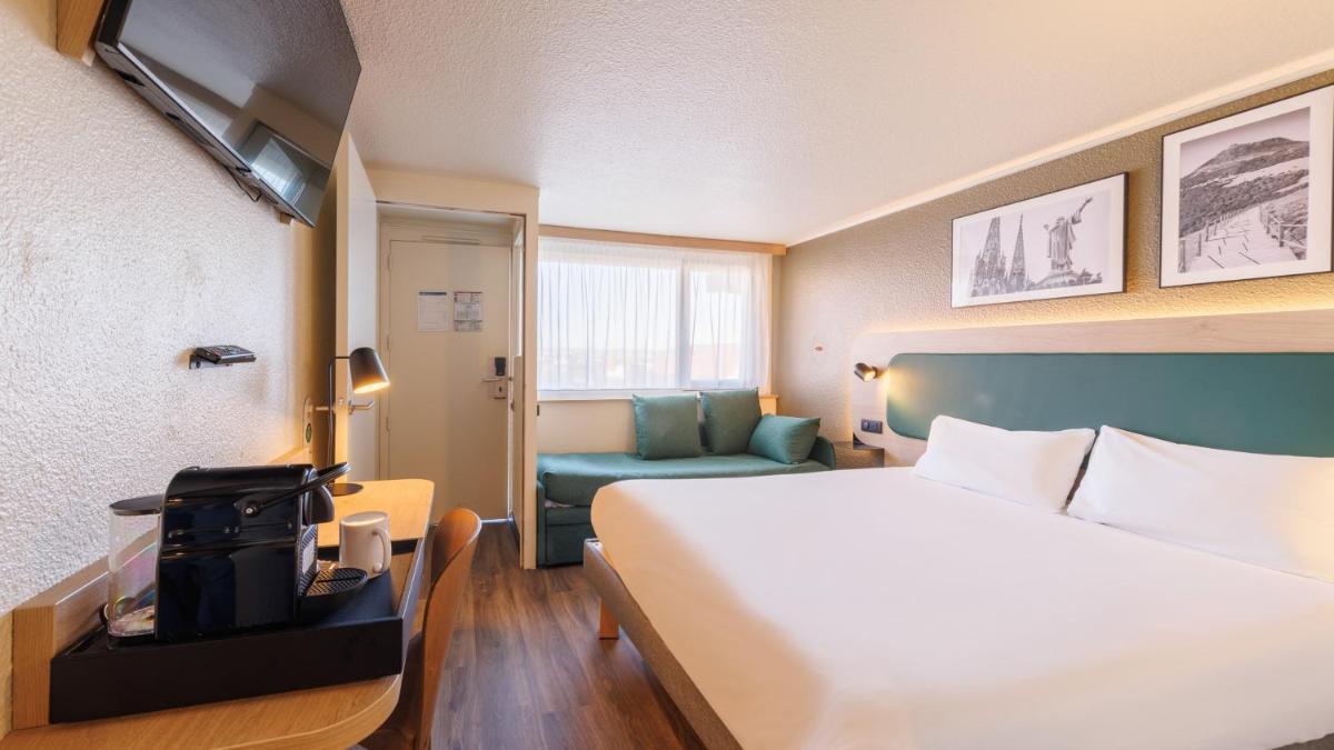 Campanile NATURE - Clermont Ferrand Le Brezet - Housity