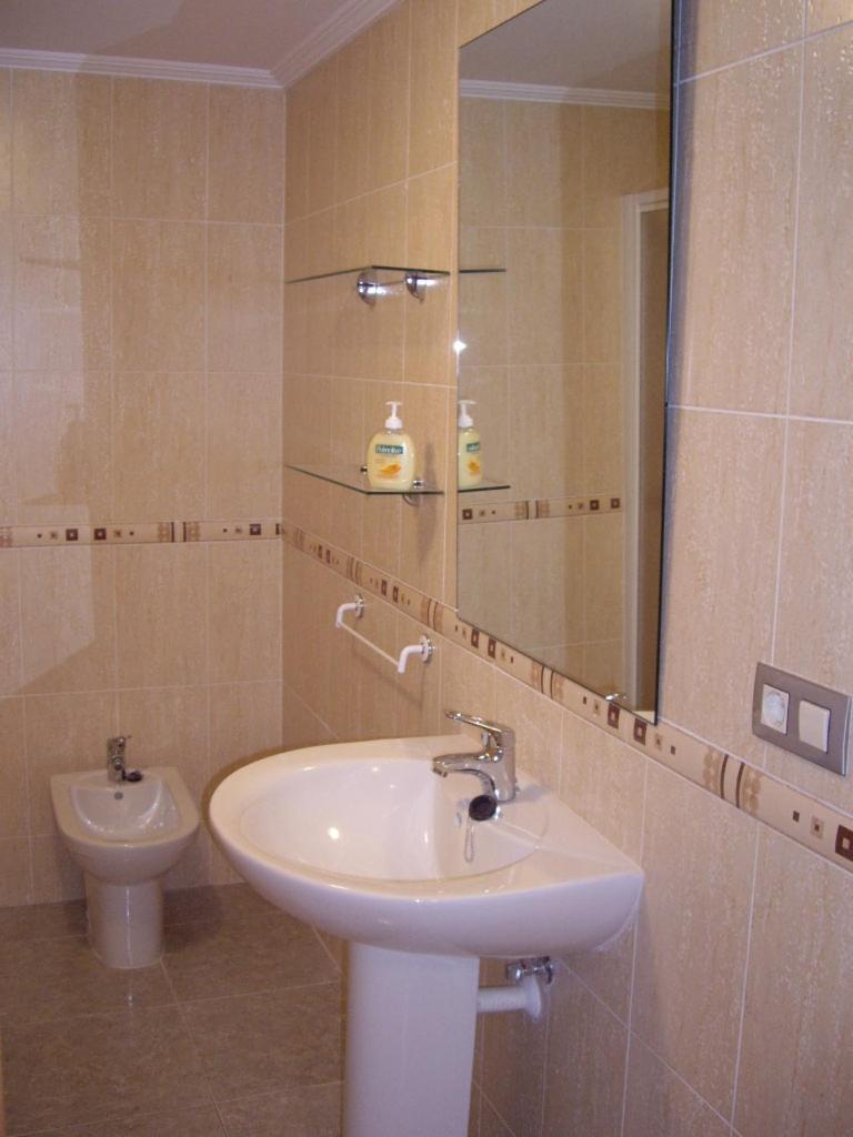 Apartamentos El Portal - Housity