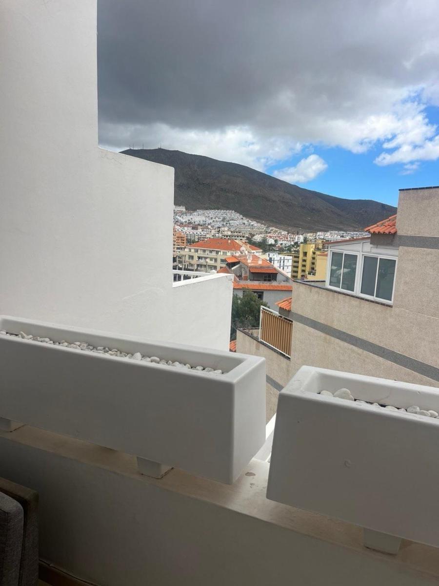 Apartment in Los Cristianos - Housity