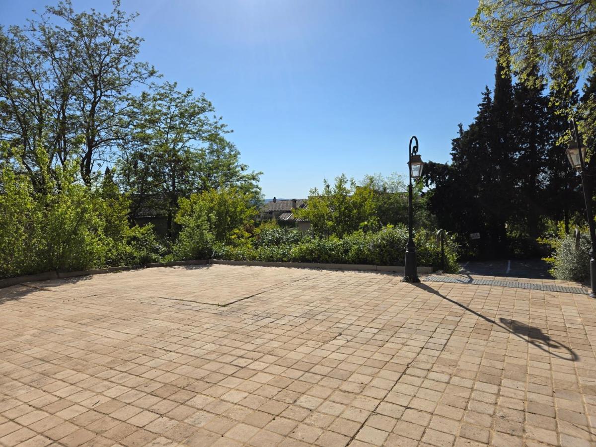 Jardin de l'établissement CÉRÈS - Boutique-Hôtel & Spa