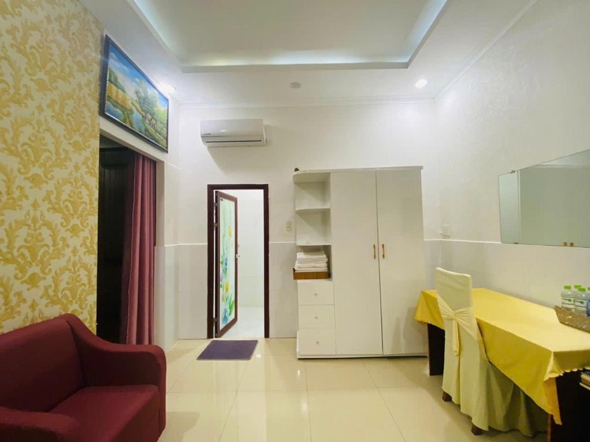 NGỌC HƯNG HOTEL - Hizvo