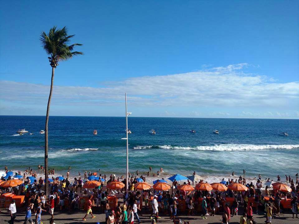 Flat na Avenida Oceanica - Housity