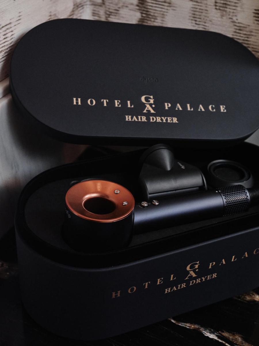 Imagem da galeria de GA Palace Hotel & Spa, a XIXth-Century Villa no Porto