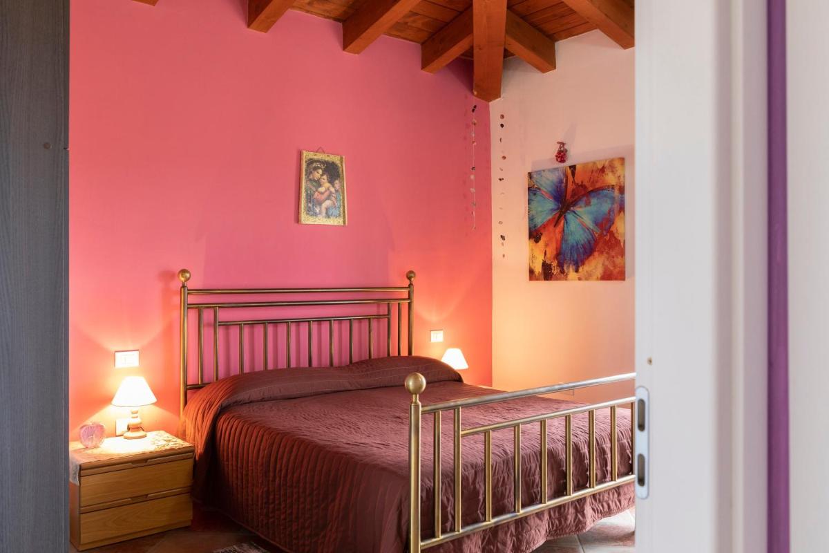 Attico con vista collinare - Housity