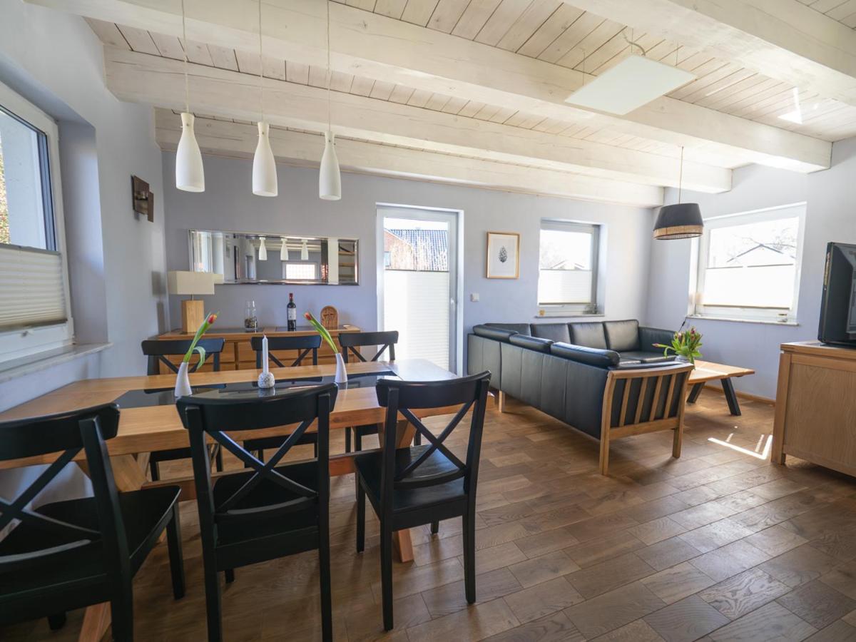 Familienfreundliches Ferienhaus Salzhaff-Urlaub - Housity