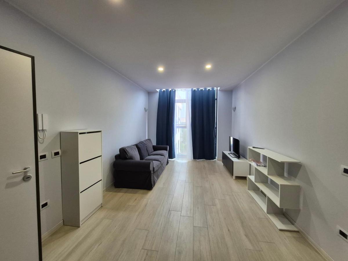 LA BUSSOLA Camere & Appartamenti - Housity
