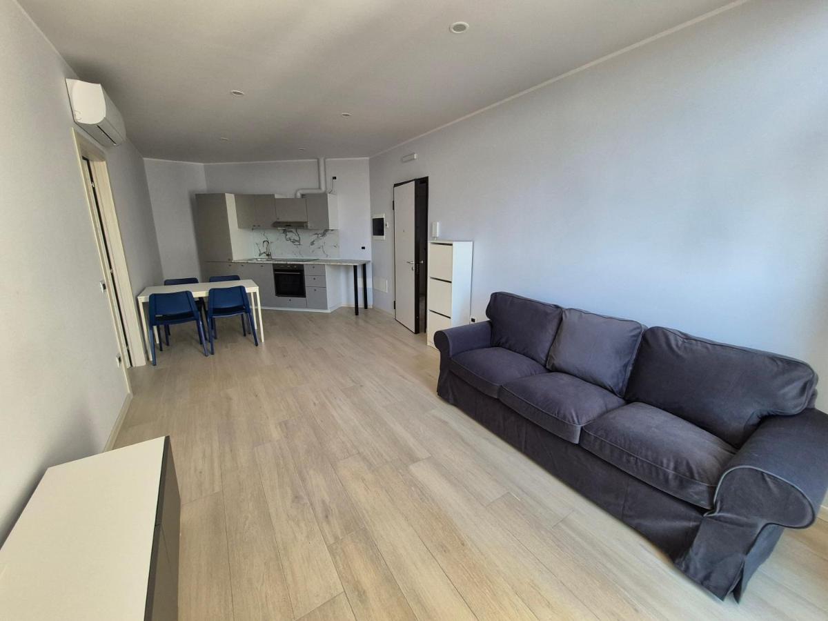 LA BUSSOLA Camere & Appartamenti - Housity