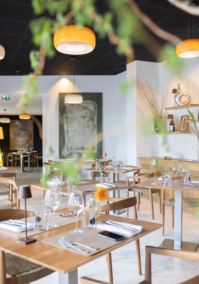 Restaurant ou autre lieu de restauration dans l'établissement Grand Hotel Du Golfe - Spa & Restaurant