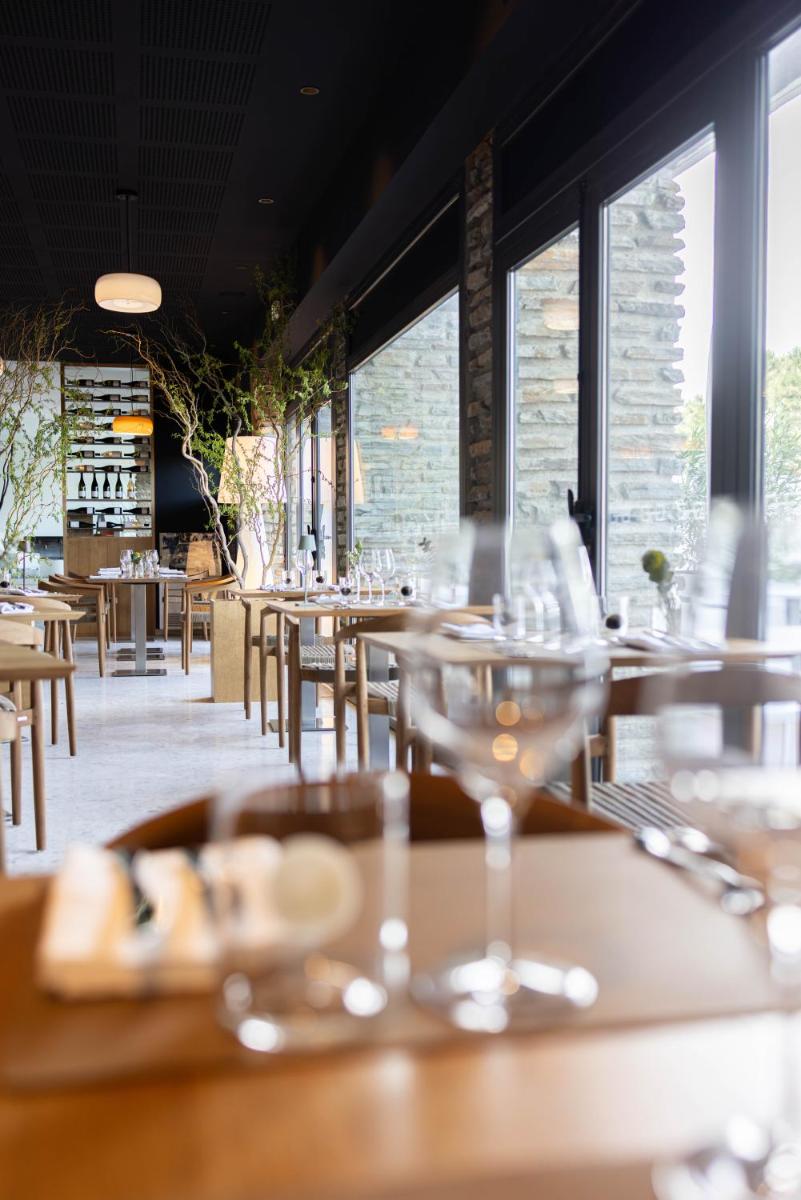 Restaurant ou autre lieu de restauration dans l'établissement Grand Hotel Du Golfe - Spa & Restaurant