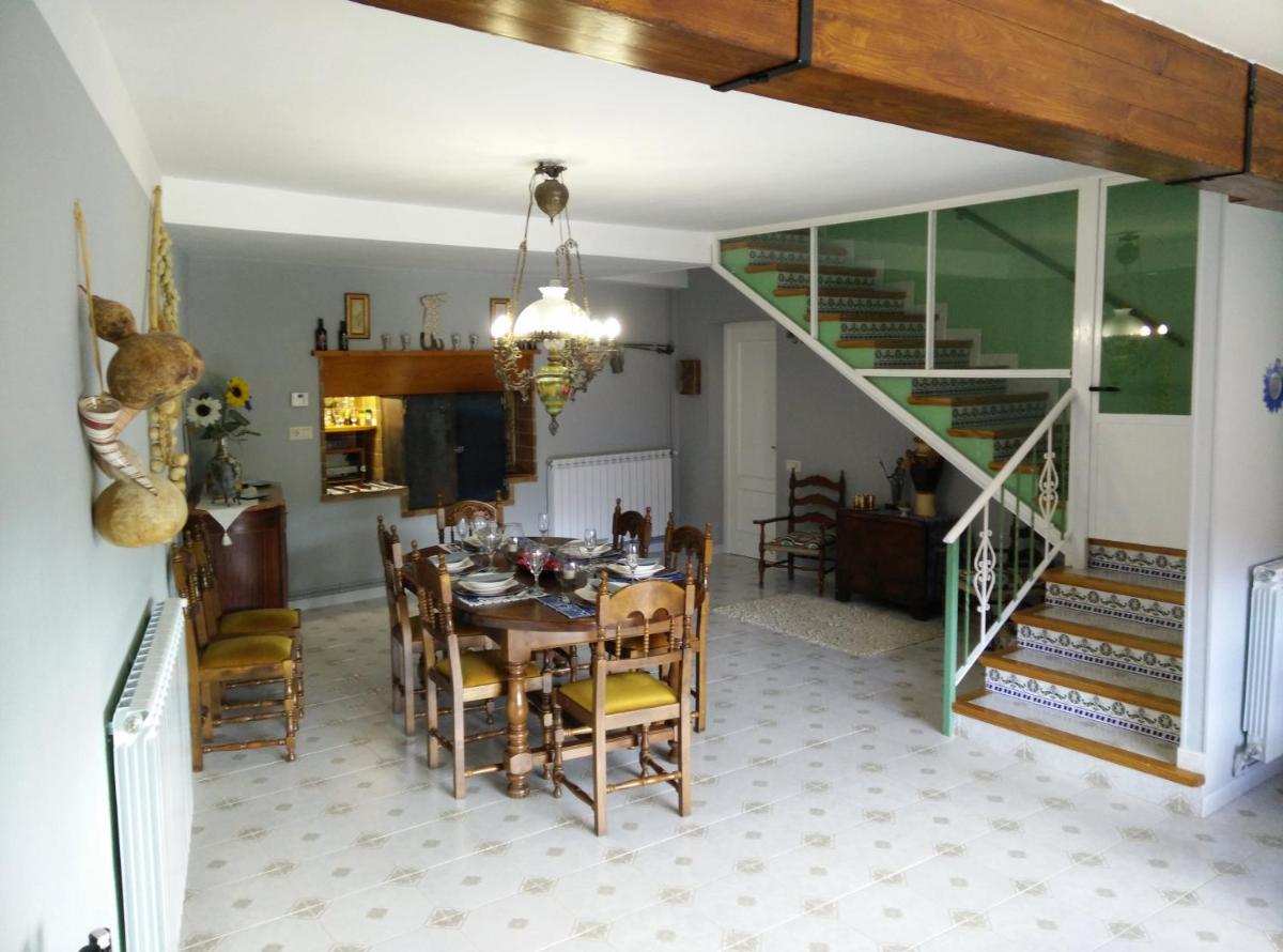 En Romari - Housity