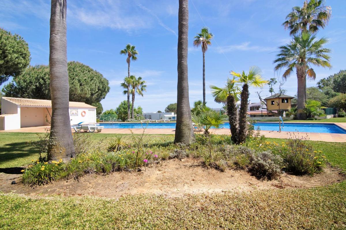 Yara Beach Apartments with Terrace - Housity