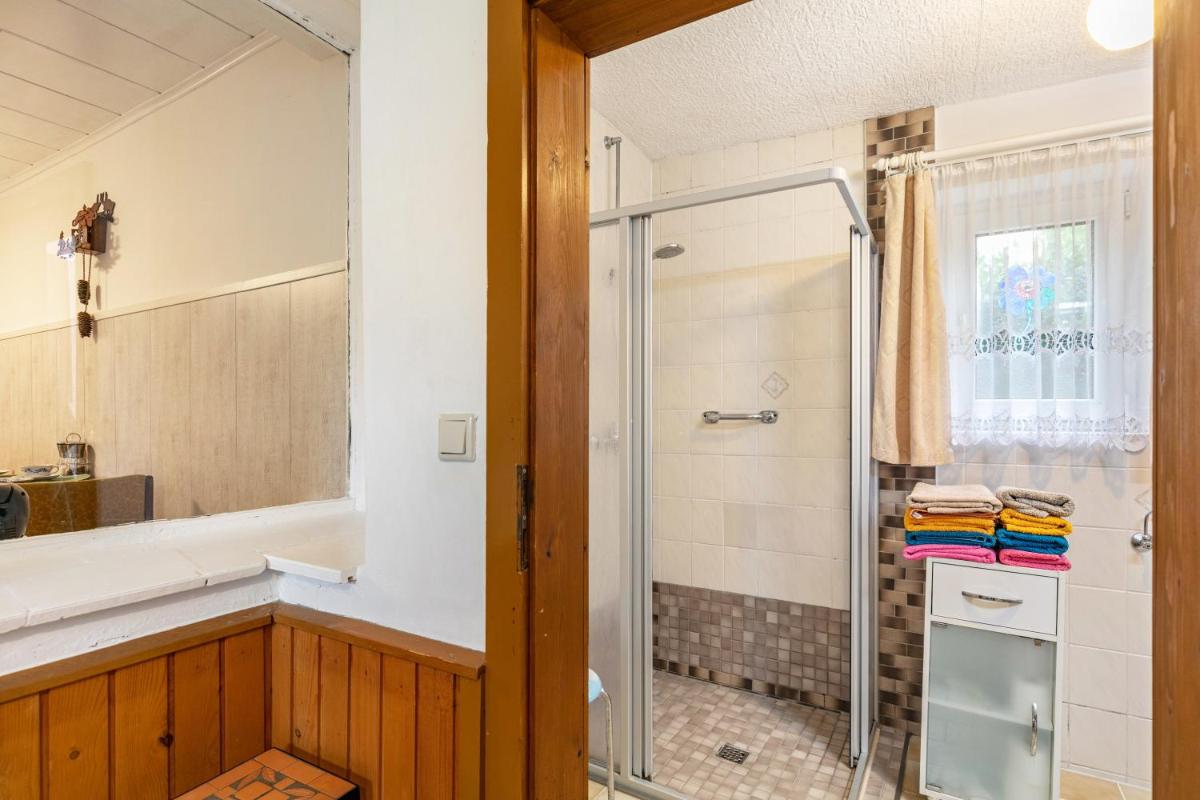Ferienwohnung im Blumengarten - Housity