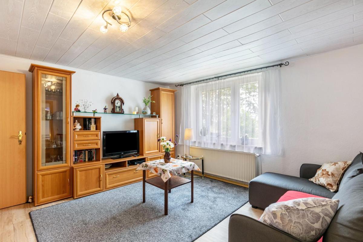 Ferienwohnung im Blumengarten - Housity