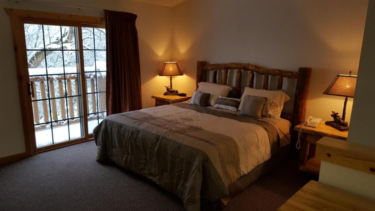2BR Rustic Villa - Housity