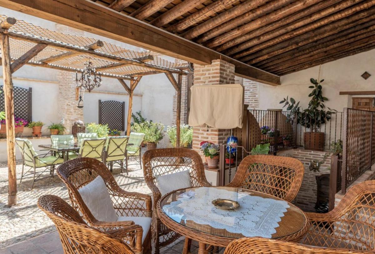 Casa Rural El Baluarte Habitaciones - Housity