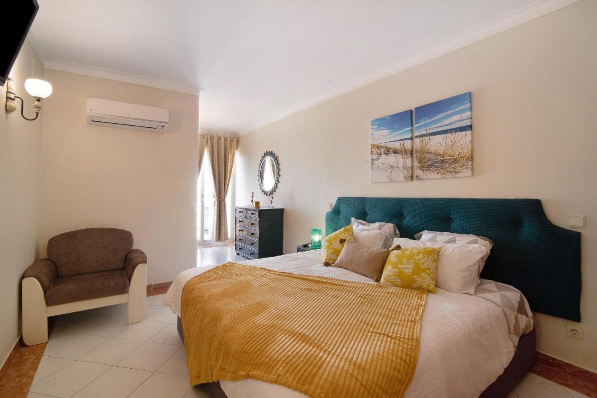 Paradis Bleu - Housity