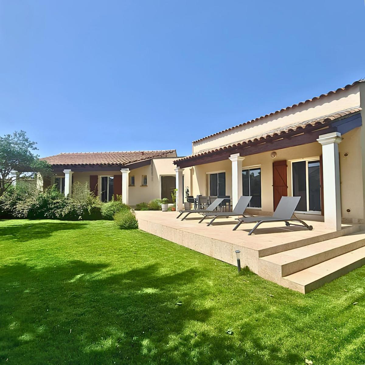 Villa Bali - Housity