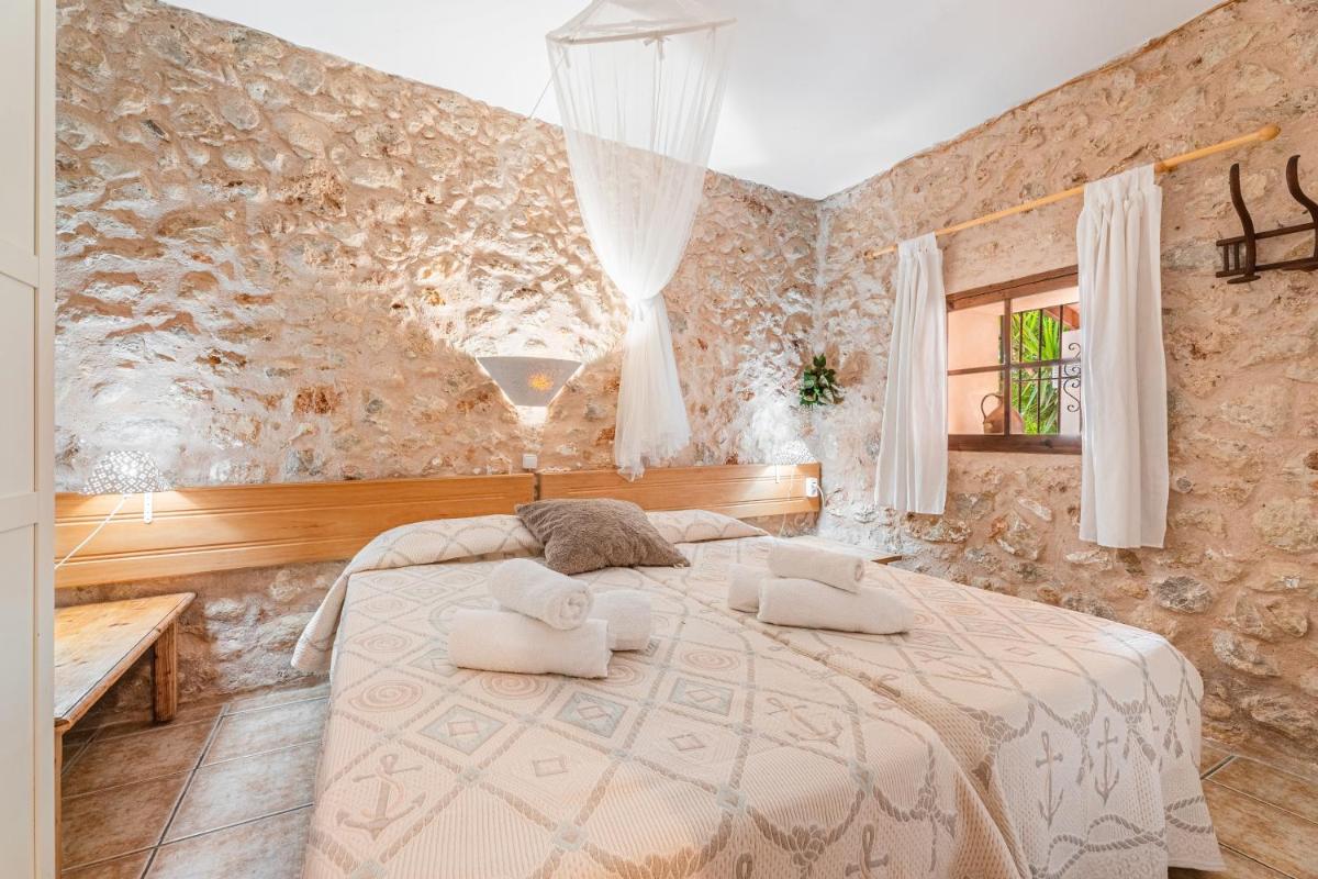 Es Cami Vell - Housity
