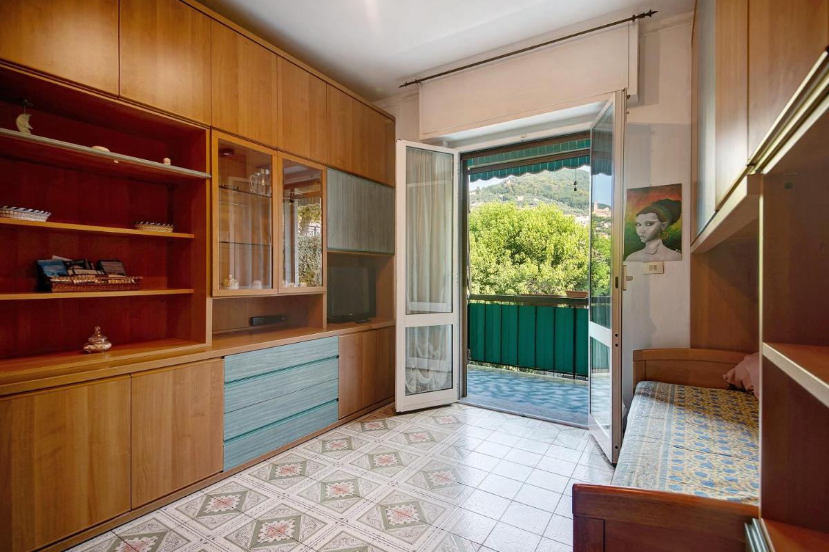 A Dream - Housity
