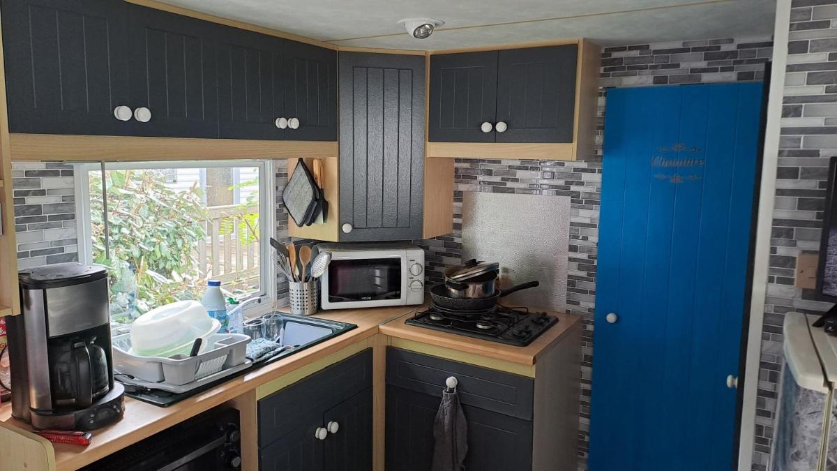 Mobil-home climatisé, calme, arboré - Housity
